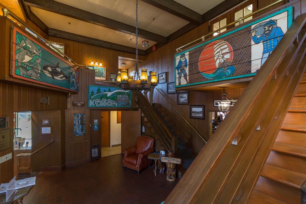 Kalaloch Lodge's interior is artfully decorated with ocean themes.